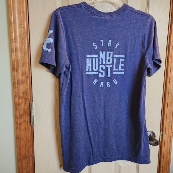 John's Big Deck KC tshirt Stay Humble Hustle Hard Medium UNISEX - Picture 6 of 10